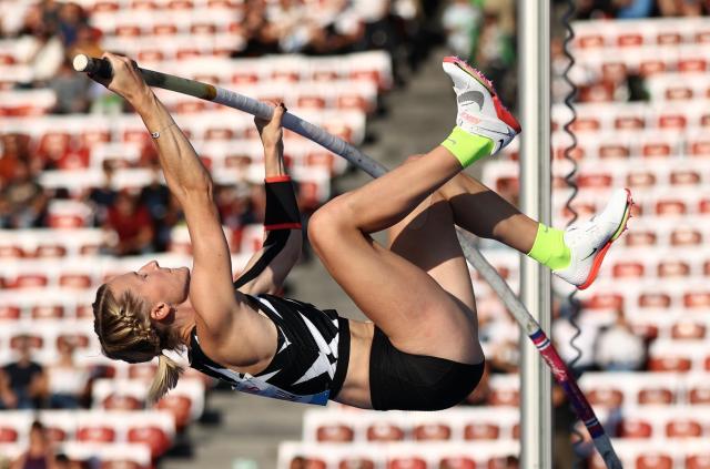 1631238669264049030.jpg E-3D75bXEAE2kKW.jpg